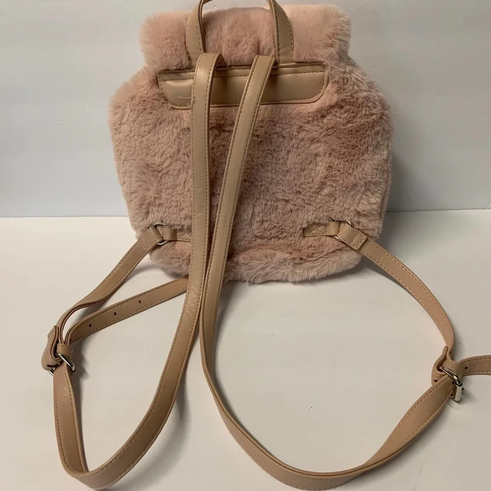 T-SHIRT‎ & JEANS Pink Faux Fur Purse/Backpack
